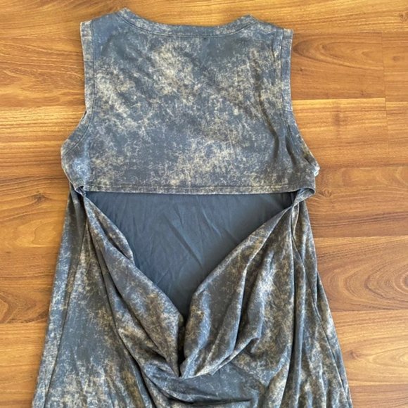 Acid wash Back Cut out Mini Dress - Picture 6 of 6